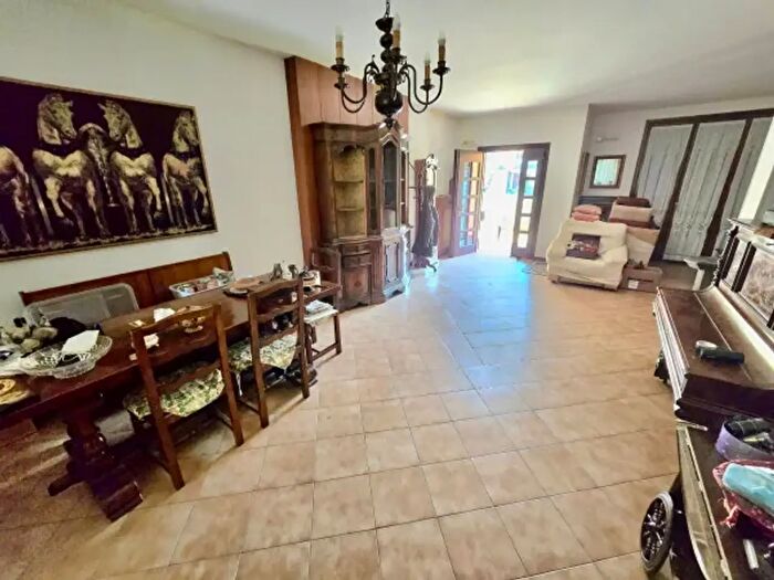 Casa quadrilocale in vendita in Via Giovanni Bartoli, Piacenza