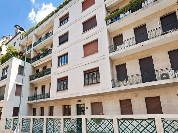 Appartamento bilocale in affitto in Via Mauro Macchi, Milano