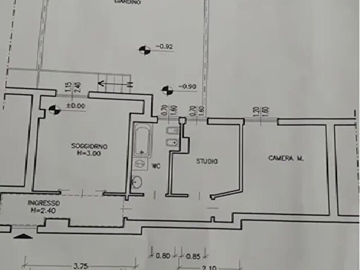 Appartamento trilocale in vendita in Via Agnesi, Monza