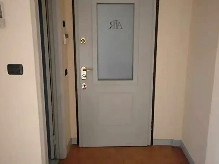 Appartamento trilocale in affitto in Via della Madonnina, Bernareggio
