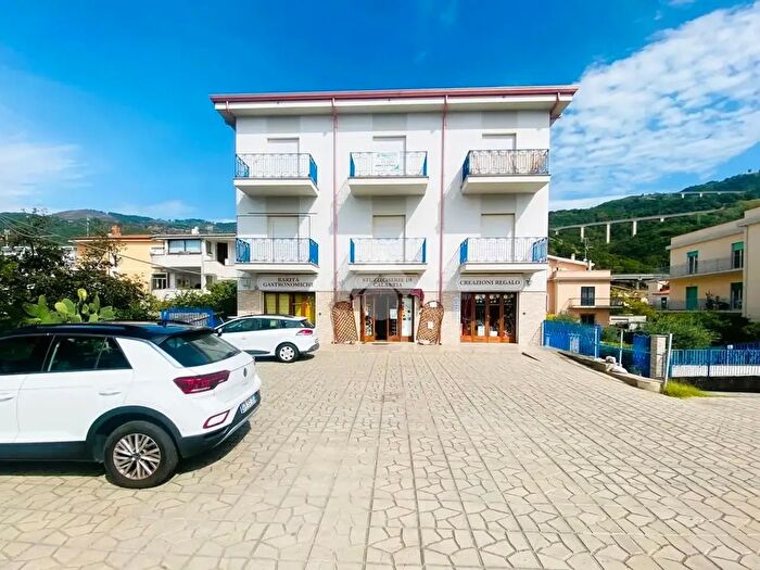 Appartamento trilocale in vendita in Via Sp, Guardia Piemontese