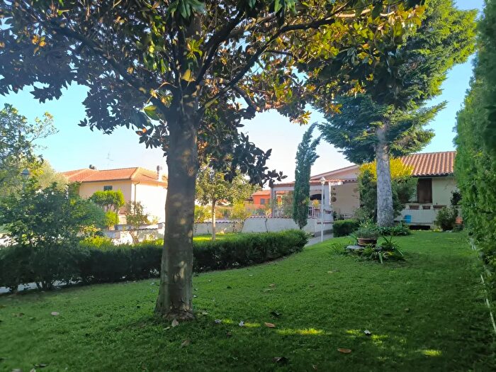 Casa con 5 locali in vendita in Via dei Falisci, Fabrica Di Roma
