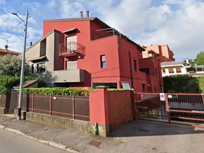 Appartamento bilocale in vendita in Via della Birona, Monza