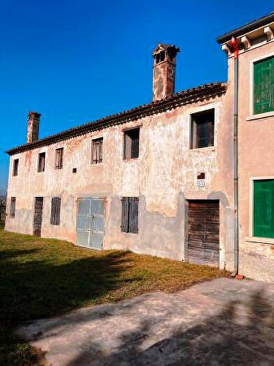 Casa con 6 locali in vendita in Via Teonghio, Orgiano
