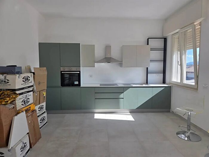 Appartamento quadrilocale in affitto in Cannara