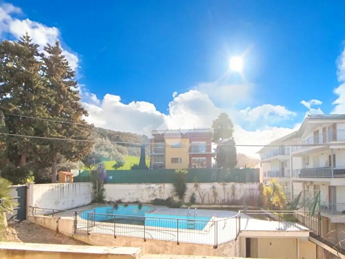 Appartamento con 6 locali in vendita in Str Colle Pineta, Pescara