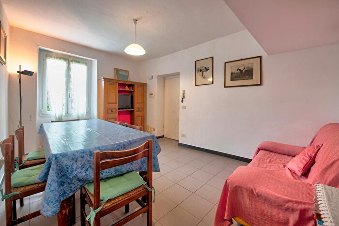 Appartamento quadrilocale in affitto in Salita Mandrella, Sestri Levante