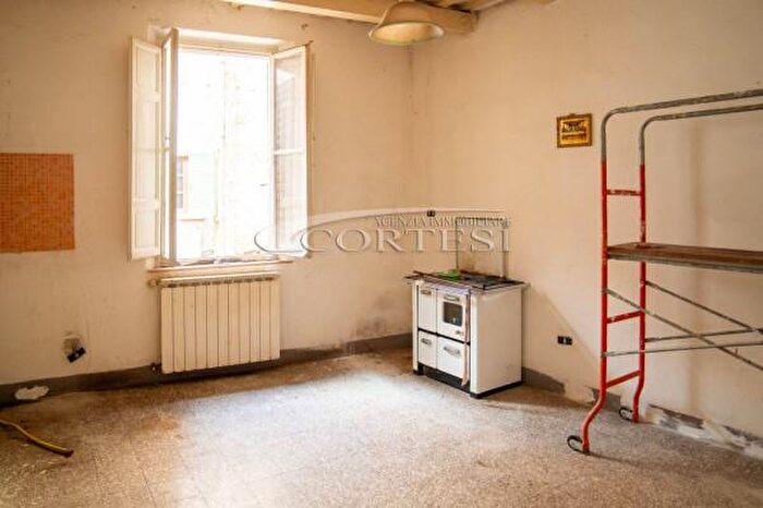 Appartamento quadrilocale in vendita in Piazza Fanti, Citta Di Castello