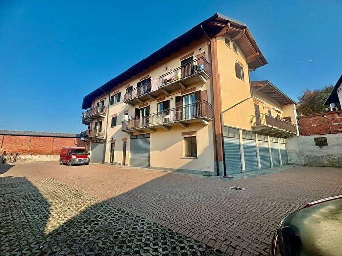 Appartamento bilocale in affitto in Strada Savona, Centro, Poirino