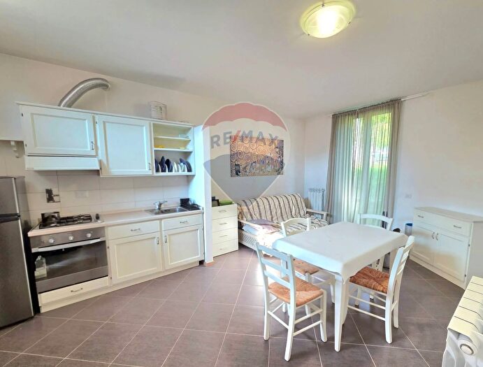 Appartamento bilocale in vendita in Via Ascione, Terranuova Bracciolini