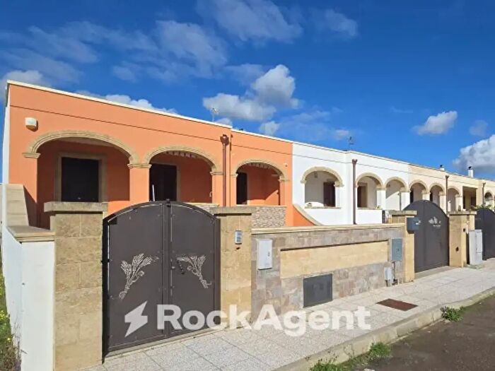 Casa con 6 locali in vendita in Via Paolo Borsellino, Morciano Di Leuca