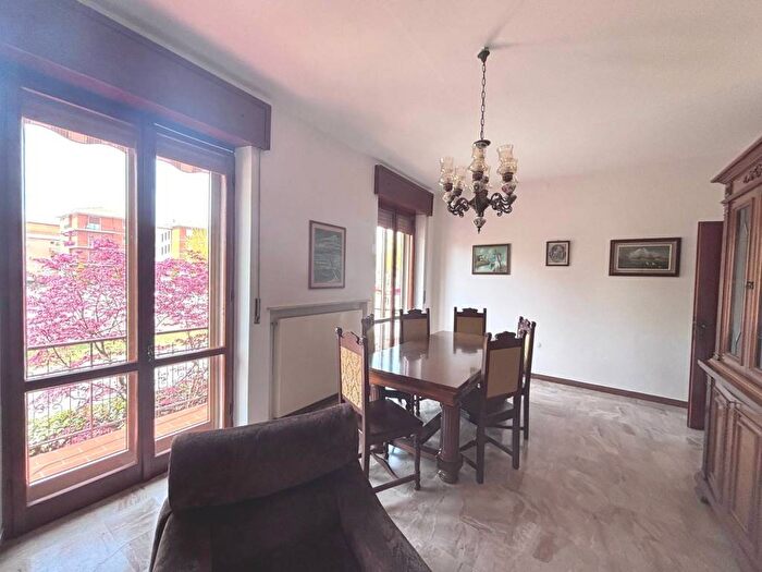 Appartamento trilocale in affitto in Viale Carlo Linneo, Centro, Fiorenzuola dArda