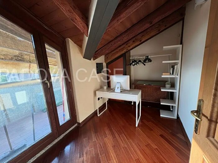 Appartamento trilocale in vendita in Via Beltrame, Padova