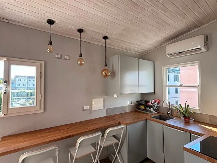 Appartamento trilocale in affitto in Via Pierluigi da Palestrina, Firenze