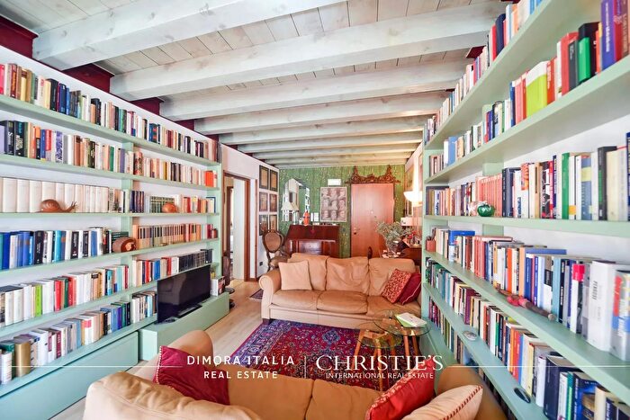 Appartamento con 5 locali in vendita in Treviso