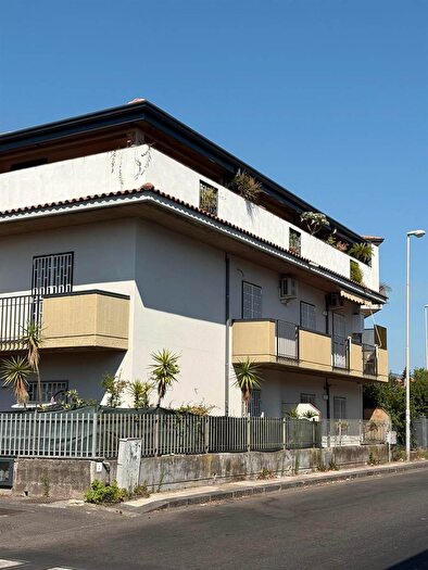 Appartamento con 5 locali in vendita in Via Fò, San Giovanni La Punta