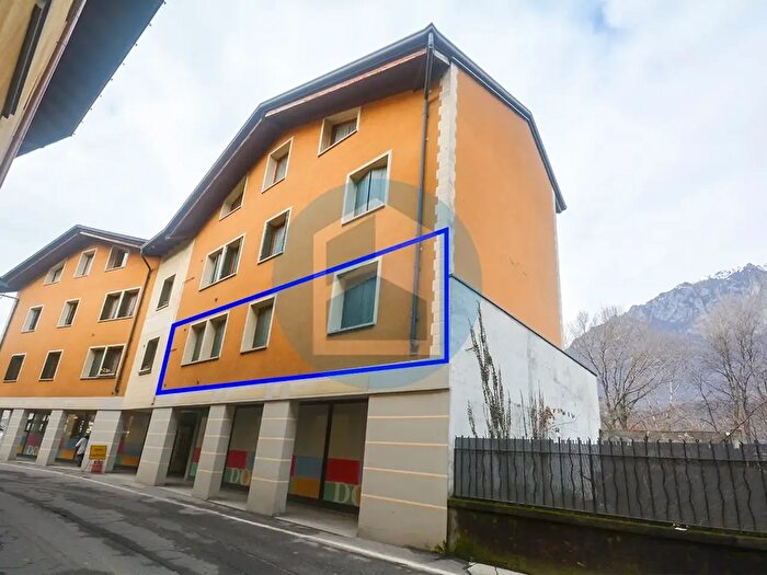 Case in Vendita e in Affitto - 2