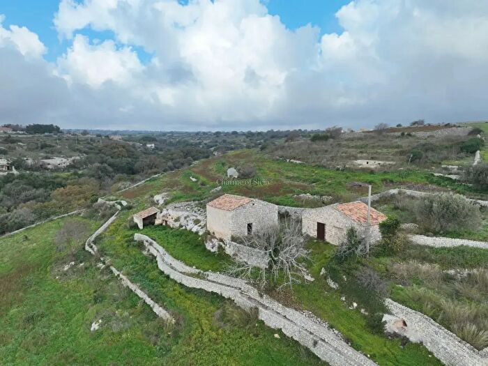 Casa trilocale in vendita in Sp, Modica