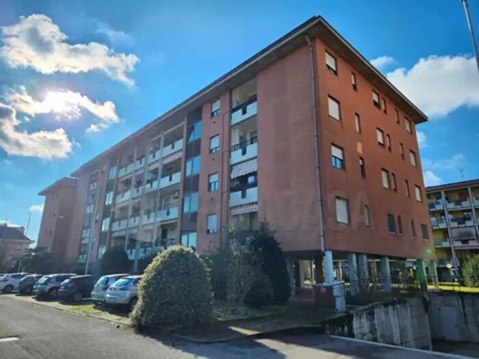 Appartamento bilocale in vendita in Via Antonio De Curtis Totò, Busto Arsizio