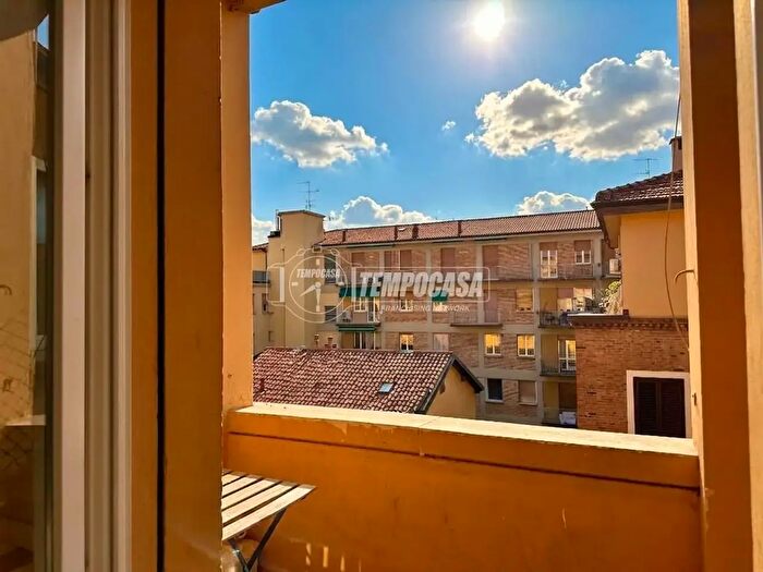Appartamento quadrilocale in vendita in Via Fondazza, Bologna
