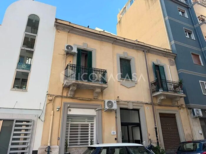 Appartamento quadrilocale in vendita in Via Canio Musacchio, Bari