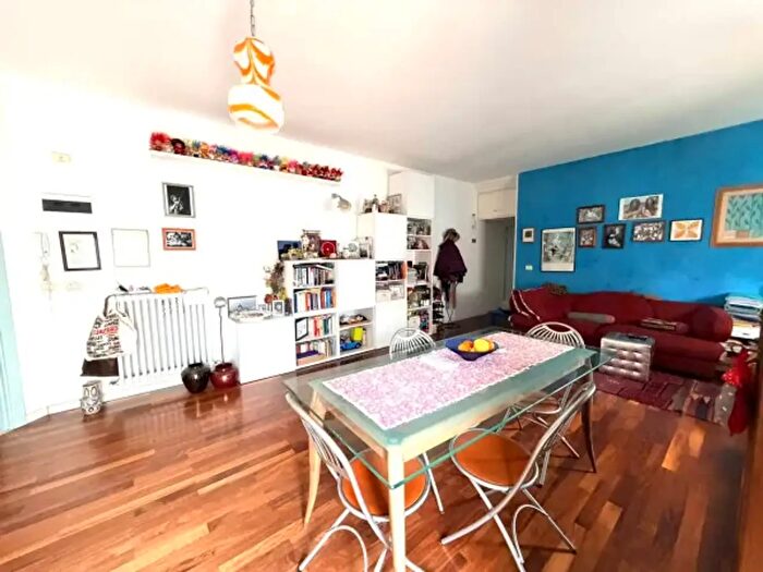 Appartamento con 6 locali in vendita in Viale Torriana, Riccione