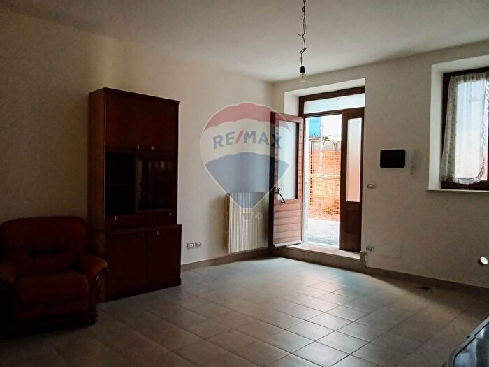 Casa con 6 locali in vendita in Via Baglietto, Castelvecchio Subequo