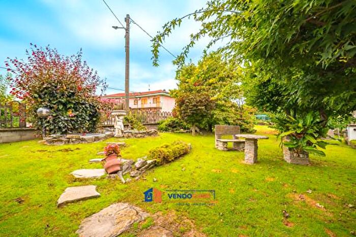 Case in Vendita e in Affitto - 3