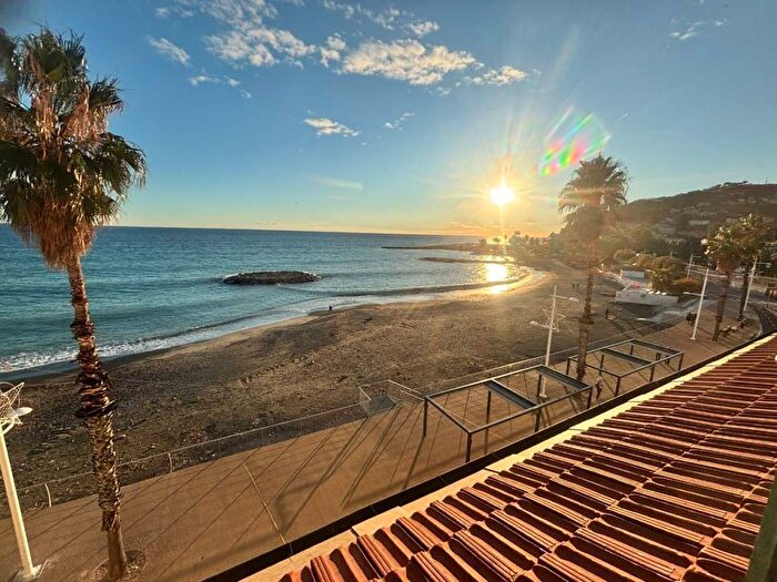 Casa bilocale in affitto in Porto Maurizio, Imperia