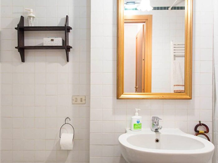 Appartamento bilocale in affitto in Viale Andrea Doria, Buenos Aires, Milano