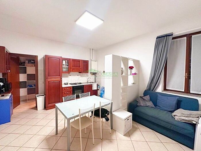 Appartamento bilocale in affitto in Via Porta Ronca, Centro, Rho