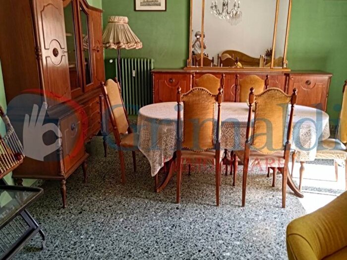 Appartamento con 6 locali in affitto in Calzabigi, Livorno