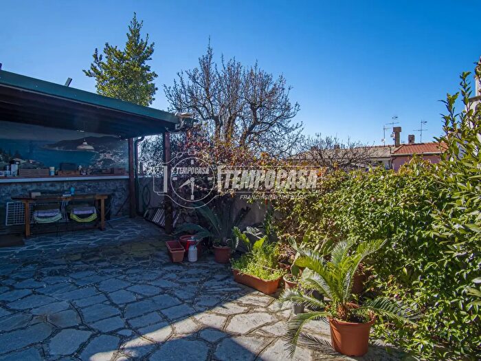 Appartamento quadrilocale in vendita in Via per Lemeglio, Moneglia