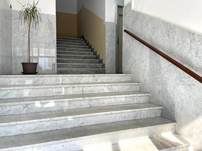 Casa bilocale in vendita in Via Francesco Caracciolo, Catanzaro