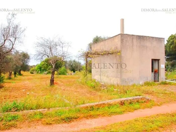 Casa quadrilocale in vendita in Via della Ginestra, Salve