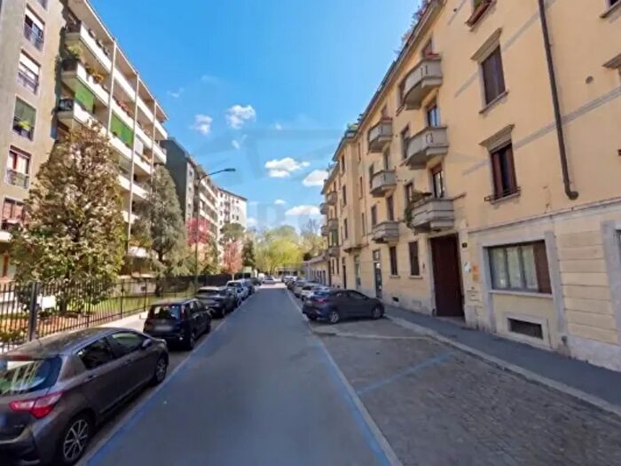 Appartamento bilocale in vendita in Via Francesco Arese, Milano