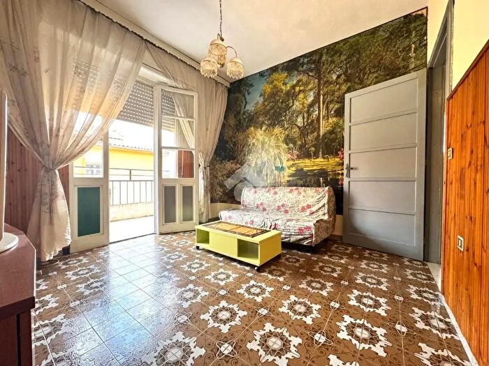 Appartamento quadrilocale in vendita in Via Roma, Muravera