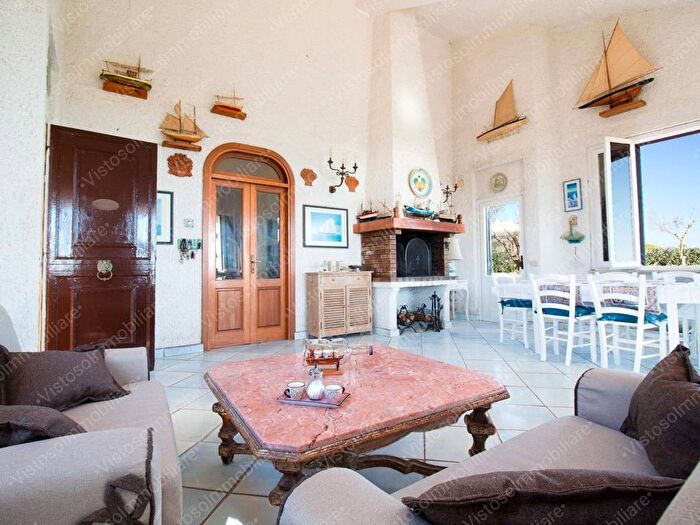 Casa con 5 locali in affitto in Via Terracina, Centro, San Felice Circeo