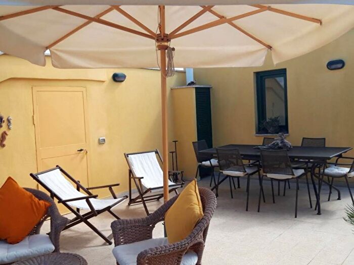 Casa trilocale in affitto in Via della Fontana, Centro, Nettuno