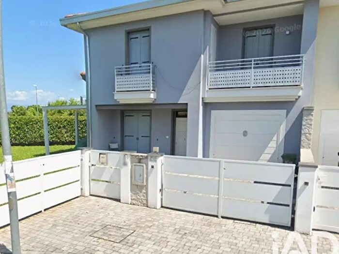 Casa con 5 locali in affitto in Via Stadio, Camisano Vicentino