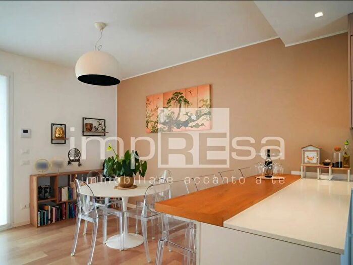 Appartamento trilocale in vendita in Via Seleghera, Jesolo
