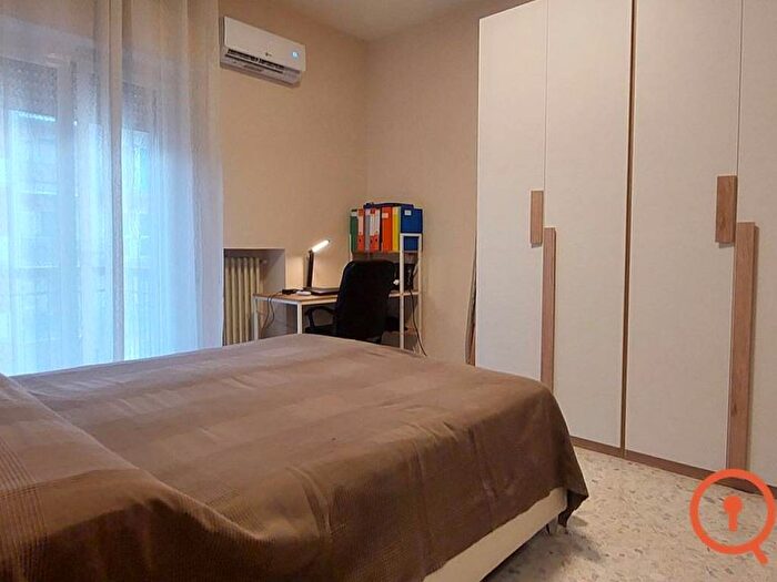 Appartamento trilocale in affitto in Via Brigata Regina, Libertà, Bari
