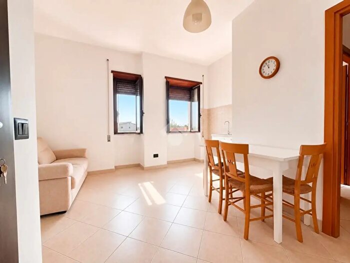 Appartamento trilocale in vendita in Appartamento Via Brugine, Roma