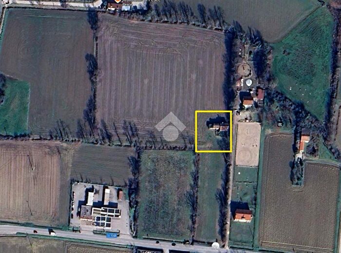 Casa quadrilocale in vendita in Via Moglianese Peseggia, Scorze