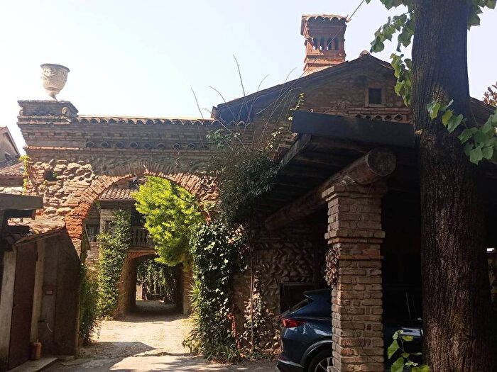 Appartamento trilocale in affitto in Scano Al Brembo, Valbrembo