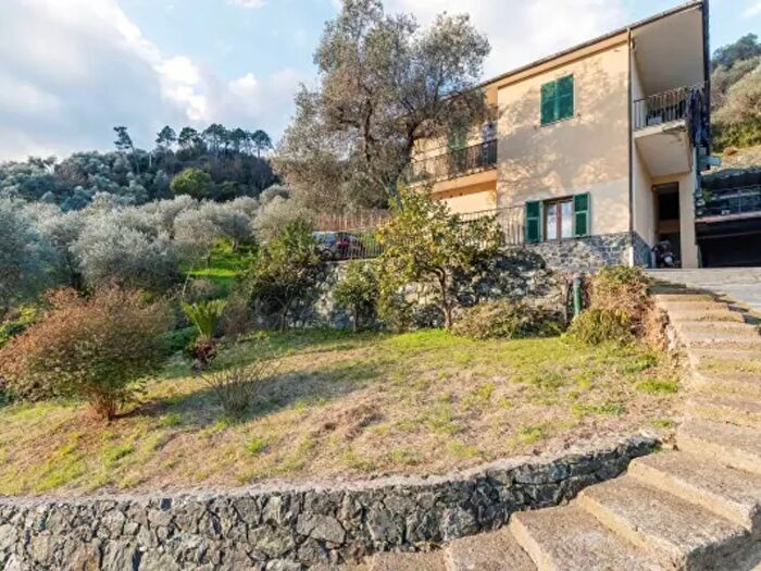 Appartamento con 5 locali in vendita in Località Fattore, Levanto