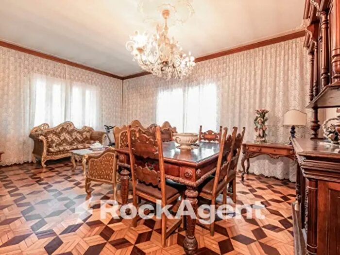 Casa con 6 locali in vendita in Via Alessio Valerio, Piove Di Sacco