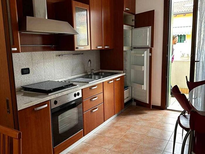 Appartamento quadrilocale in affitto in Via Ulisse, Lido Centro Ovest, Jesolo