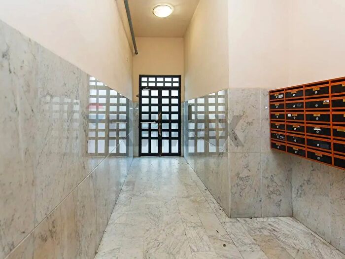 Appartamento quadrilocale in vendita in Viale Librino, Catania