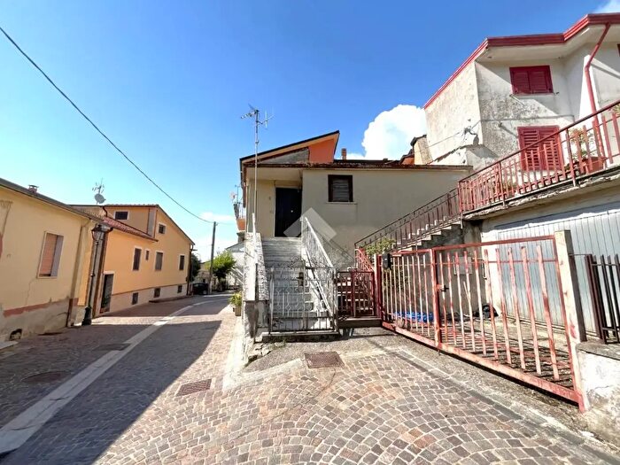 Casa monolocale in vendita in Via San Michele, San Martino Sannita